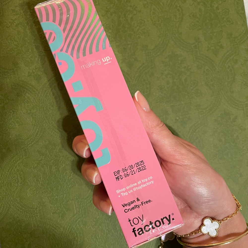 TOYFACTORY superset hyaluronic acid setting spray